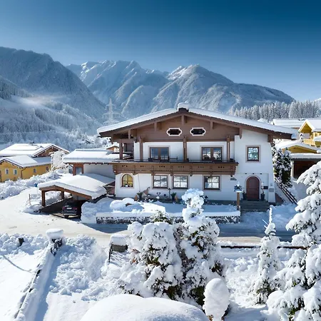 Gaestehaus Stotter Affittacamere Neukirchen am Großvenediger